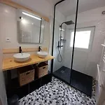 Le Repere - Confort Vue 14 Personnes - *